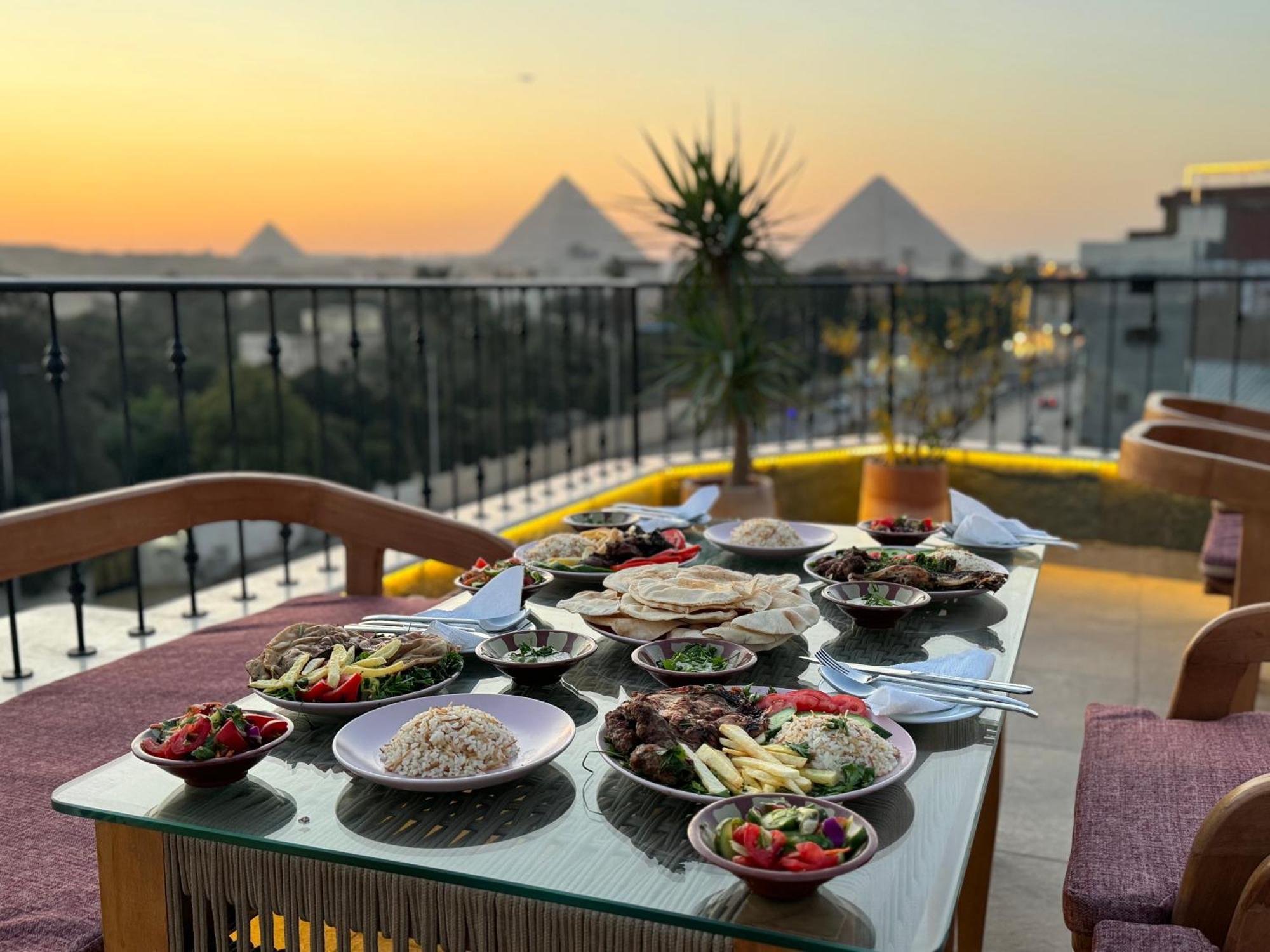 Almas Pyramids Hotel Kafrat al Jabal ภายนอก รูปภาพ